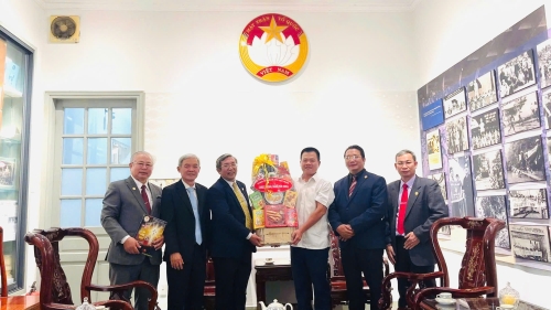 THĂM VÀ CHÚC TẾT CHÍNH QUYỀN NĂM 2026